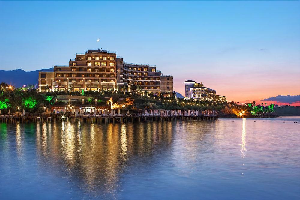 Merit Royal Hotel & Casino Karavas (Northern Cyprus) Exterior foto